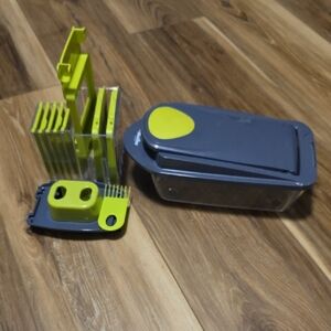 Mueller Multi-Function Food Chopper with Gray and Green Accents